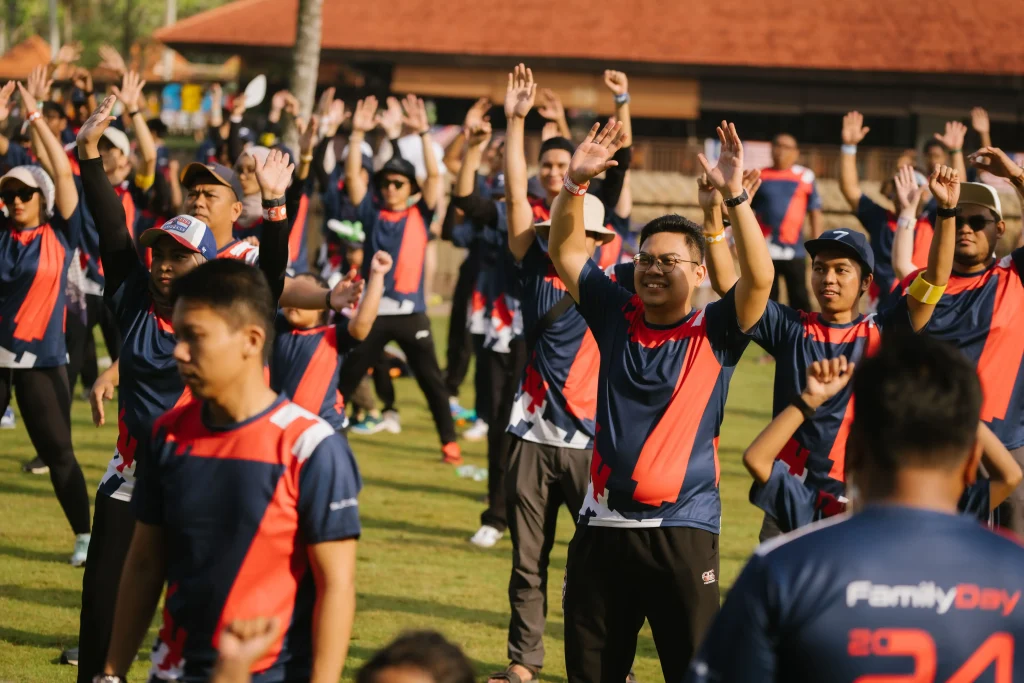 Team Building organized by event organizer Malaysia with outdoor activities and teamwork challenges
